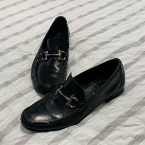 10.5 EE Salvatore Ferragamo Loafers with Buckle